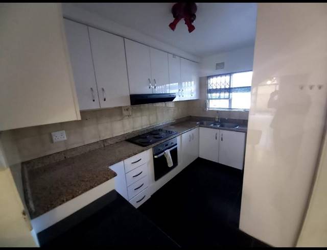 2 BEDROOM TOWNHOUSE FOR SALE IN MAYVILLE